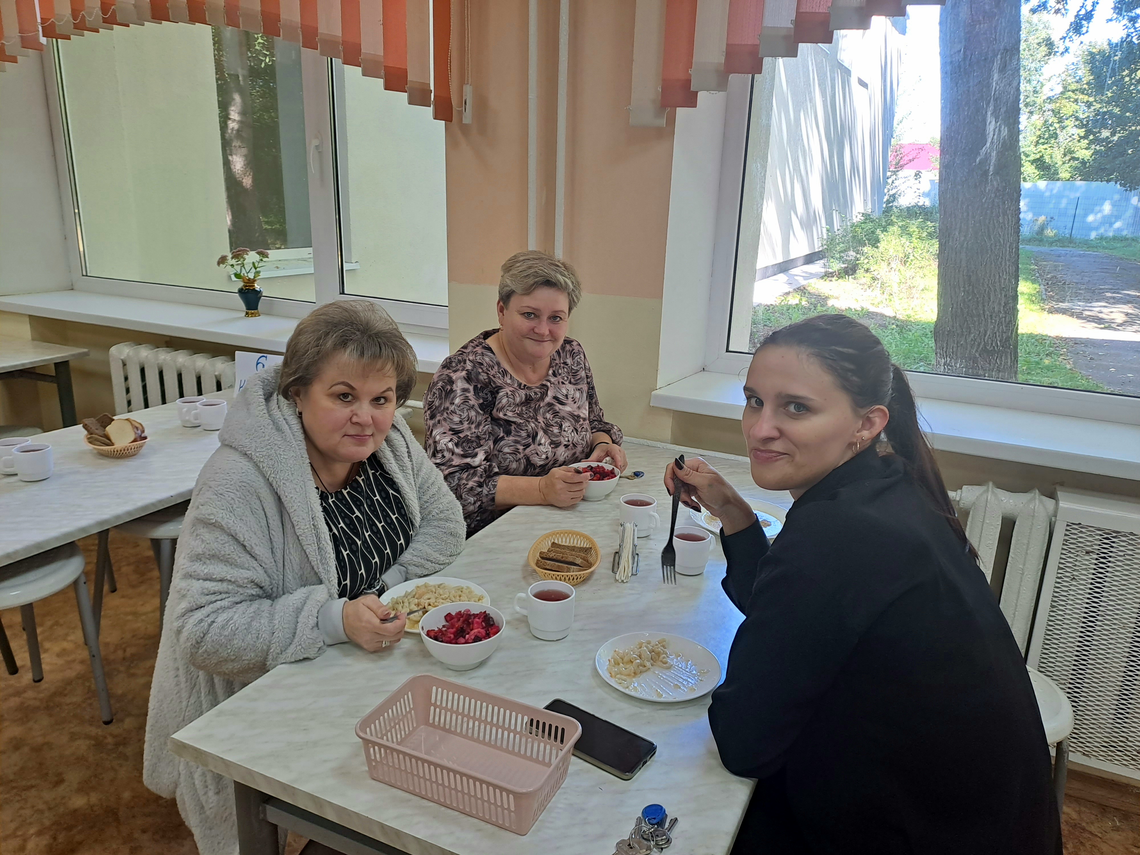 Дегустация обеда учителями